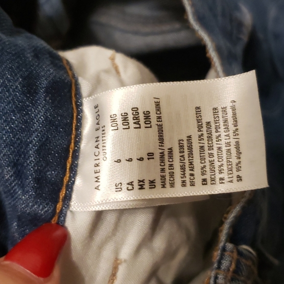 AMERICAN EAGLE Mom Jean Blue Jeans sz 6 Long - Picture 4 of 8